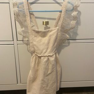 Cream dress size 3-4